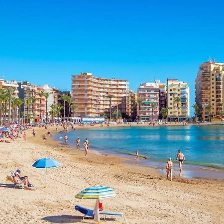 Sunny Casita, Torrevieja, Modern 2 Bed Top Floor Apartment Bagian luar foto