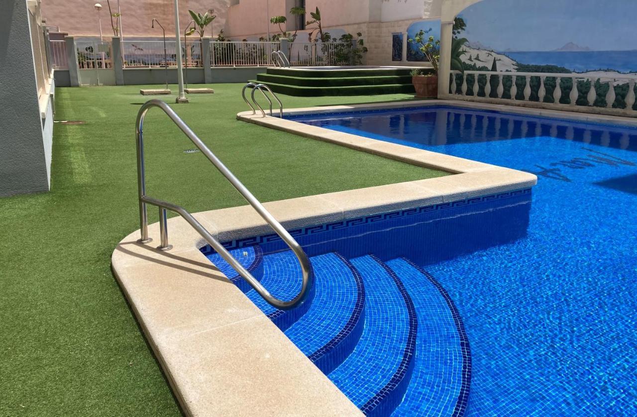 Sunny Casita, Torrevieja, Modern 2 Bed Top Floor Apartment Bagian luar foto