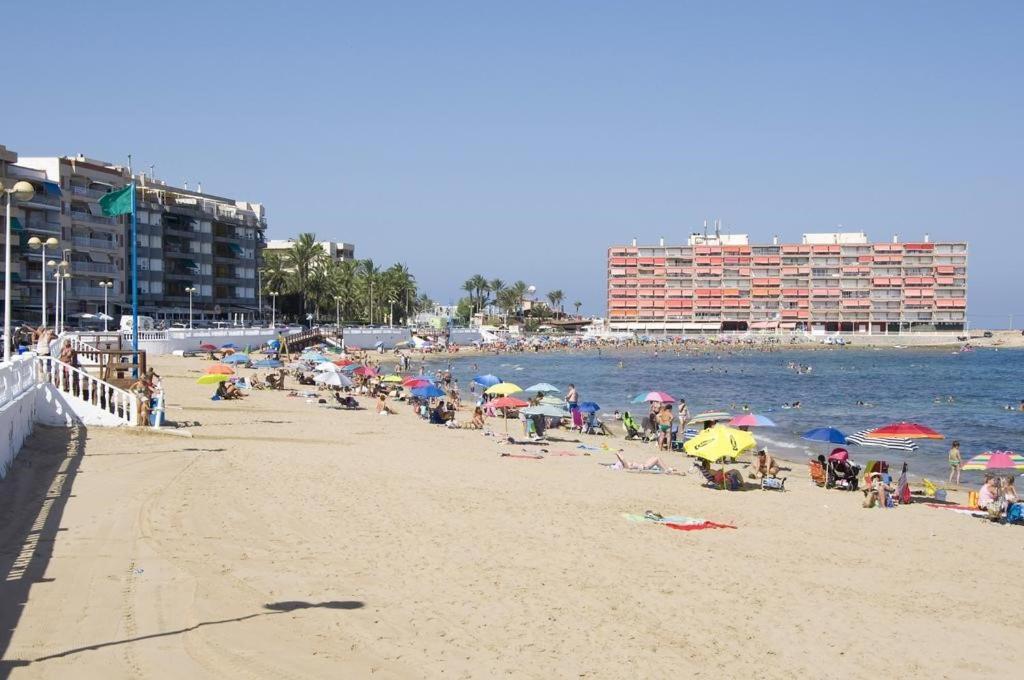 Sunny Casita, Torrevieja, Modern 2 Bed Top Floor Apartment Bagian luar foto